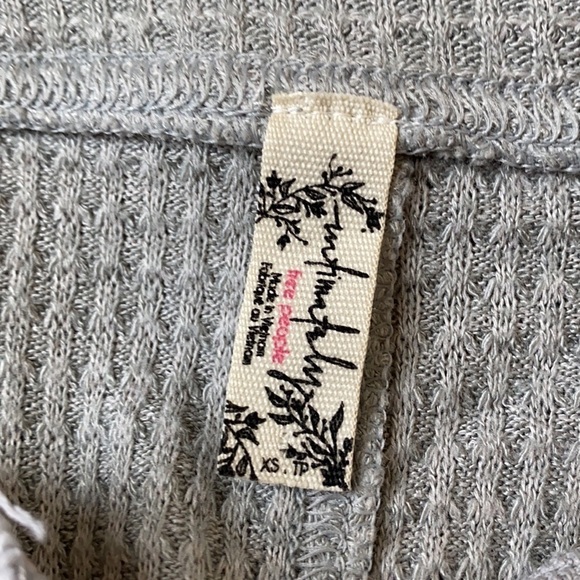 Free People top - Picture 3 of 4